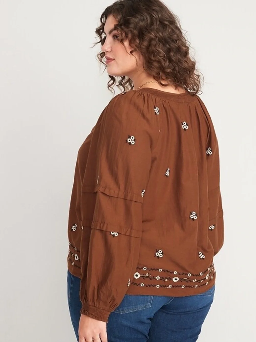 Old Navy floral embroidered woven peasant top size 4X